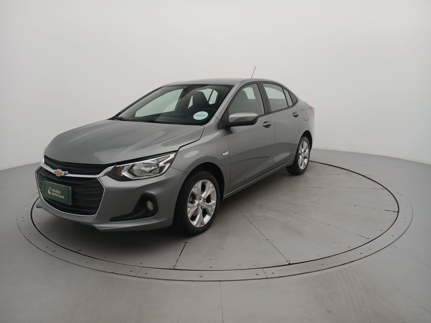 Chevrolet Onix HATCH PREM. 1.0 12V TB Flex 5p Aut. na cor Prata em Jaraguá do Sul / SC - 991876