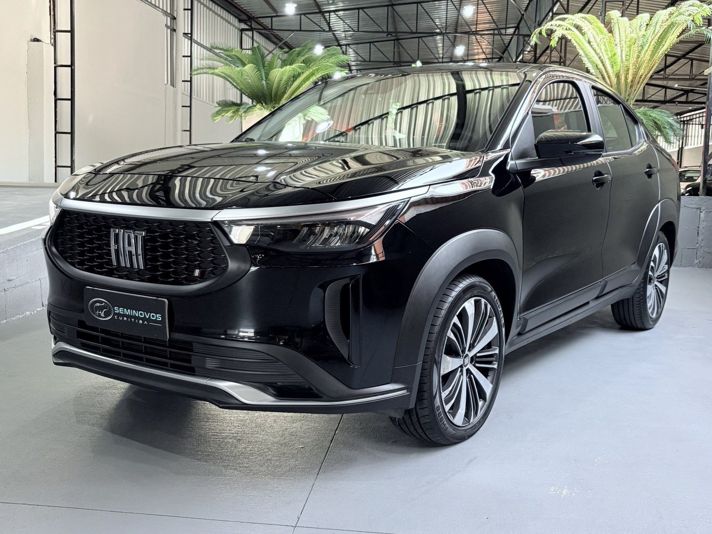 Fiat Fastback Audace 1.0 200 T. Flex Aut na cor Preto em Curitiba / PR - 992886