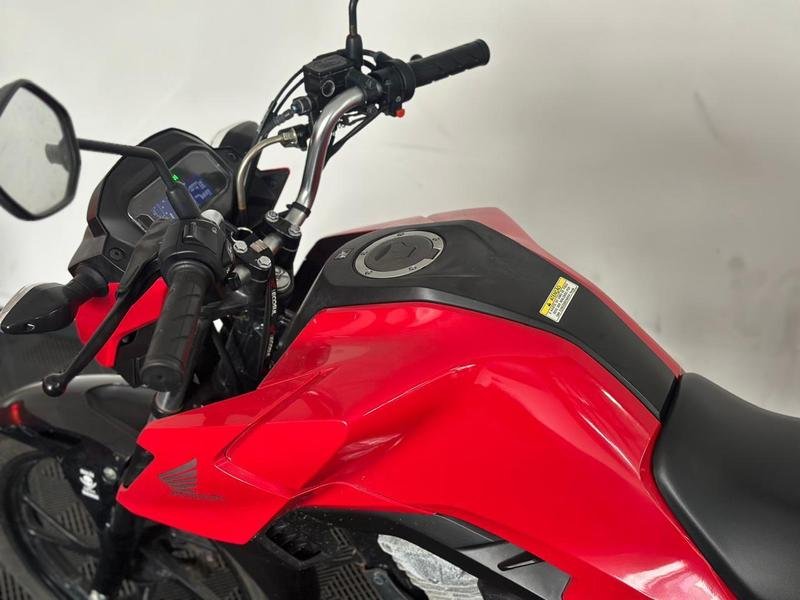 Honda CG 160 FAN Flex  na cor Vermelho em Curitiba / PR - 993297