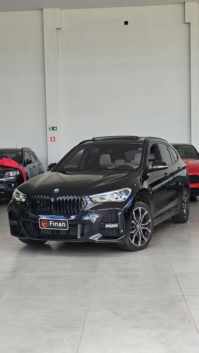 BMW X1 SDRIVE 20i M Sport 2.0 TB Aut. na cor Preto em Americana / SP - 993829