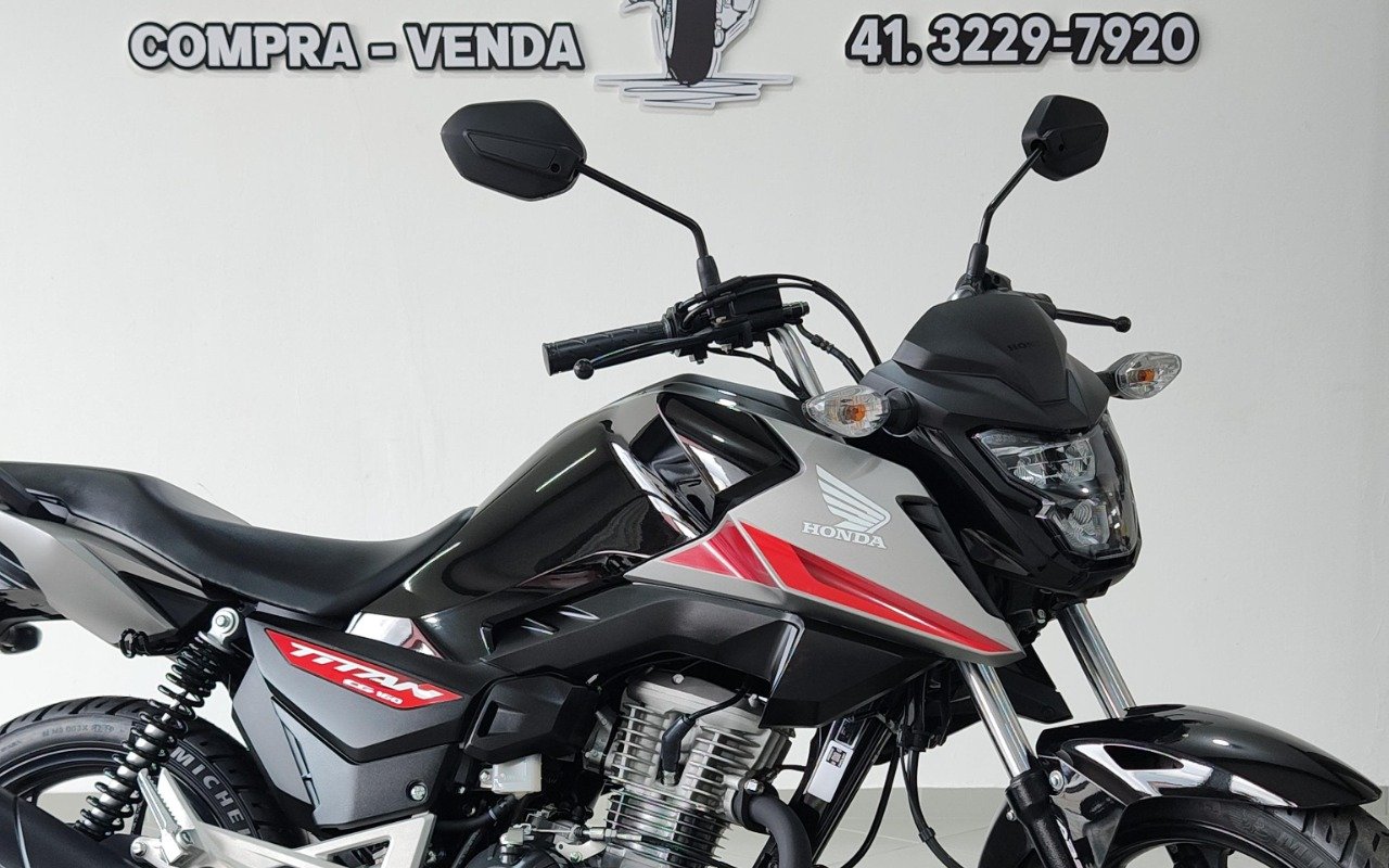 Honda CG 160 TITAN FLEXONE/Ed.Especial 40 Anos  na cor Preto em Curitiba / PR - 993877