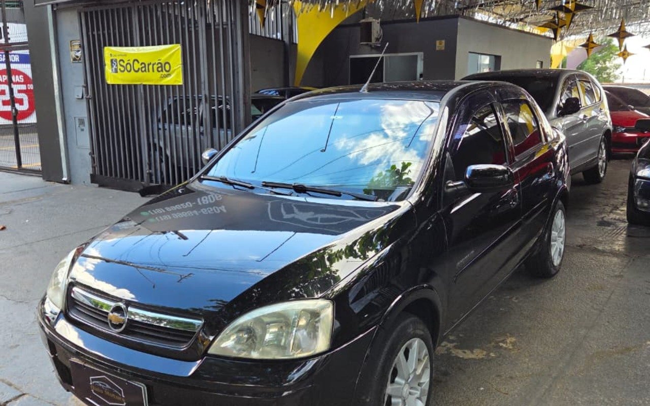 Chevrolet Corsa Sed. Premium 1.4 8V ECONOFLEX 4p na cor Preto em Campinas / SP - 994009