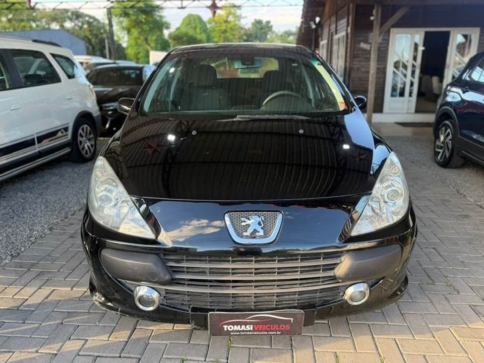 Peugeot 307 Soleil/ Presence 1.6/1.6 Flex 16V 5p na cor Preto em Joinville / SC - 994549