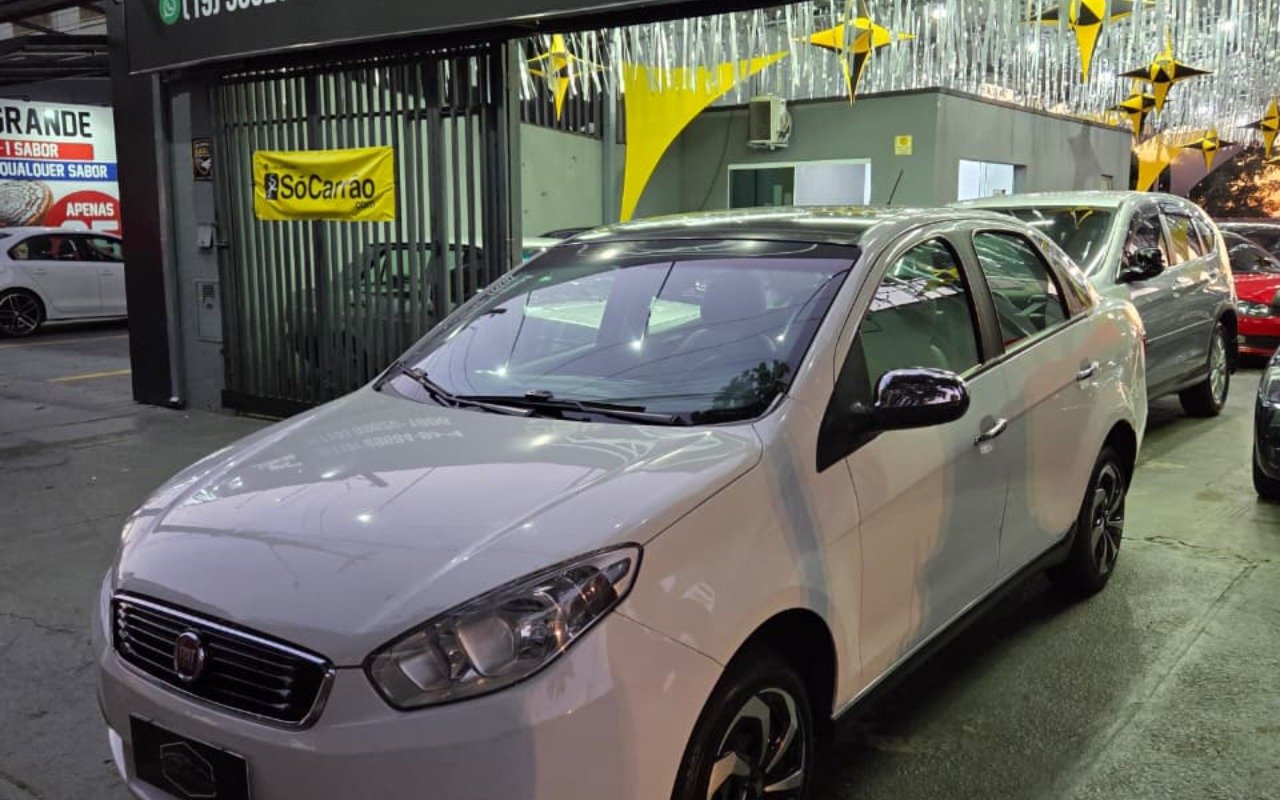 Fiat Grand Siena ATTRACTIVE 1.0 Flex 8V 4p na cor Branco em Campinas / SP - 996834