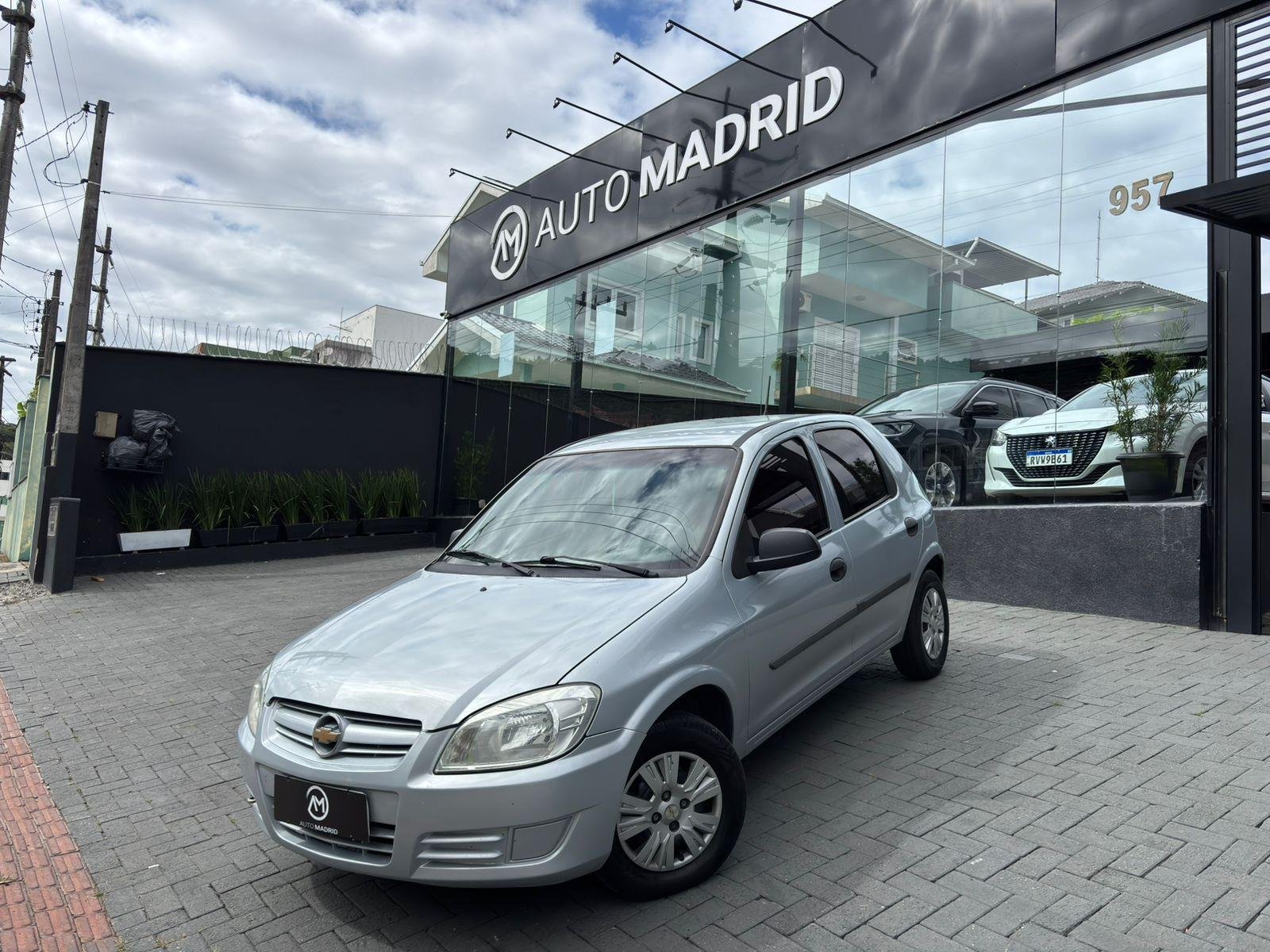 Chevrolet Celta 1.0/Super/N.Piq.1.0 MPFi VHC 8V 3p na cor Prata em Joinville / SC - 997159