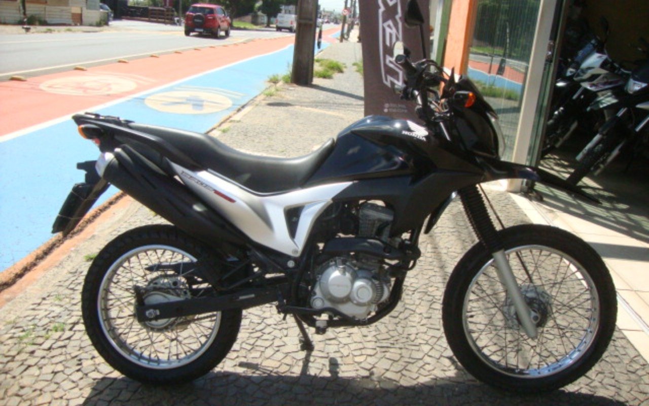 Honda NXR 160 BROS  na cor Preto em Ponta Grossa / PR - 997541