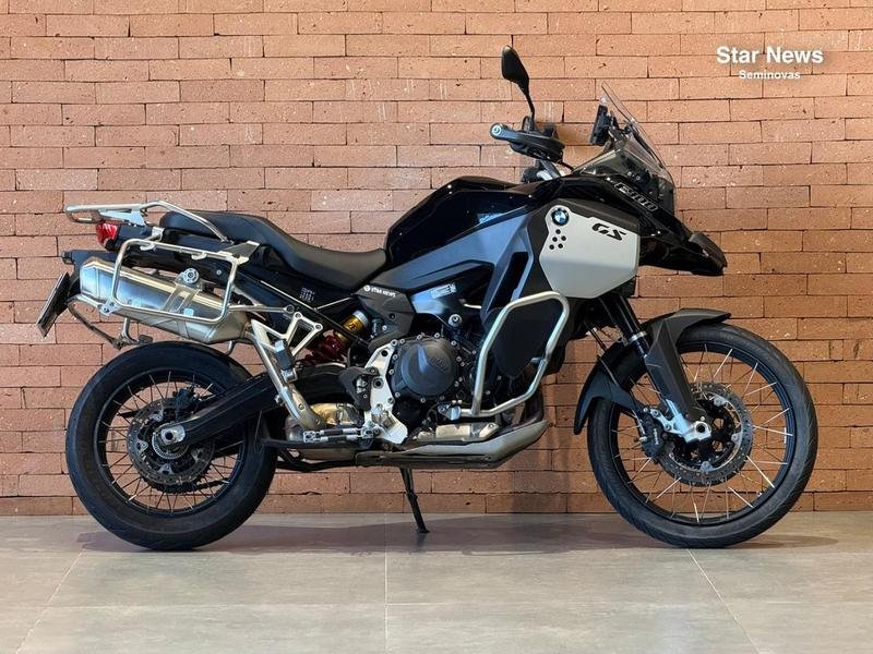 BMW F 900 GS Adventure Plus  na cor Preto em Curitiba / PR - 997611