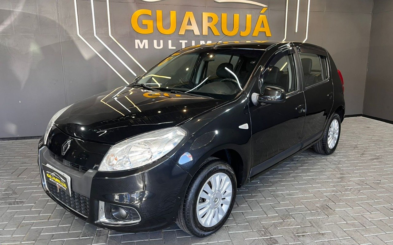 Renault Sandero Privilège Hi-Flex 1.6 8V 5p na cor Preto em Joinville / SC - 997653