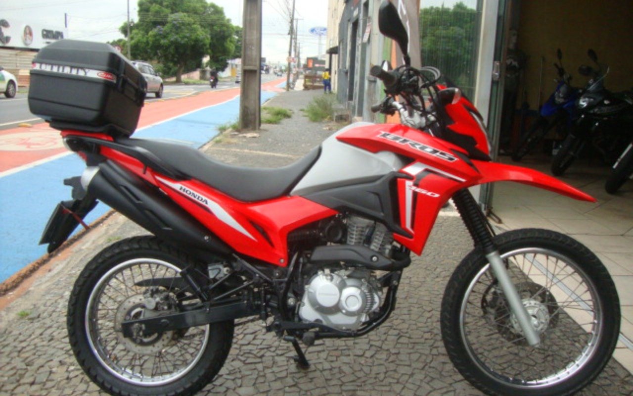 Honda NXR 160 BROS ESDD FLEXONE  na cor Vermelho em Ponta Grossa / PR - 997821