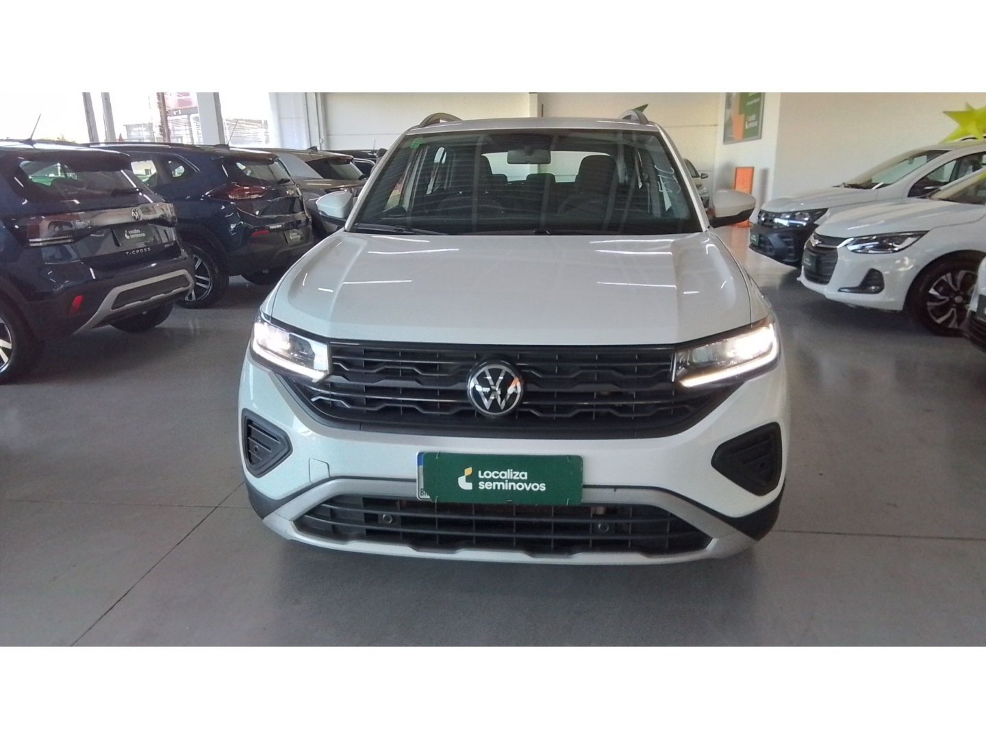 Volkswagen T-Cross 200 TSI 1.0 Flex 12V 5p Aut. na cor Branco em Lages / SC - 998499