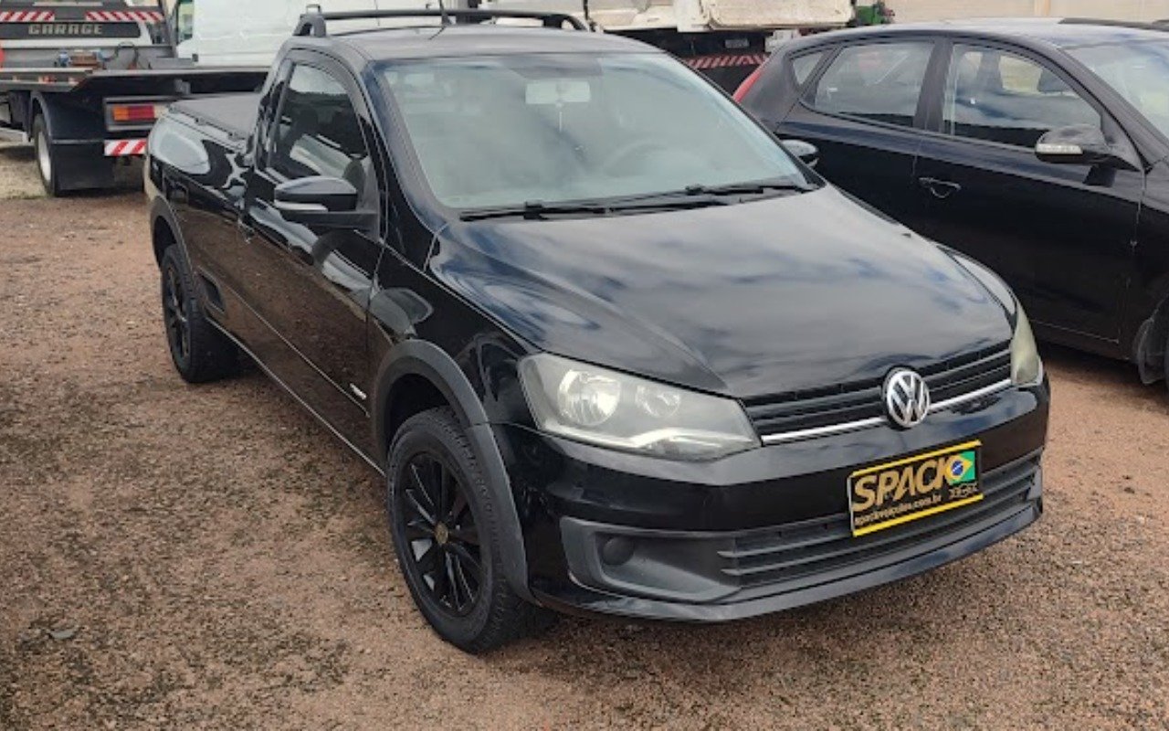 Volkswagen Saveiro 1.6 Mi/ 1.6 Mi Total Flex 8V na cor Preto em Campo Largo / PR - 999136